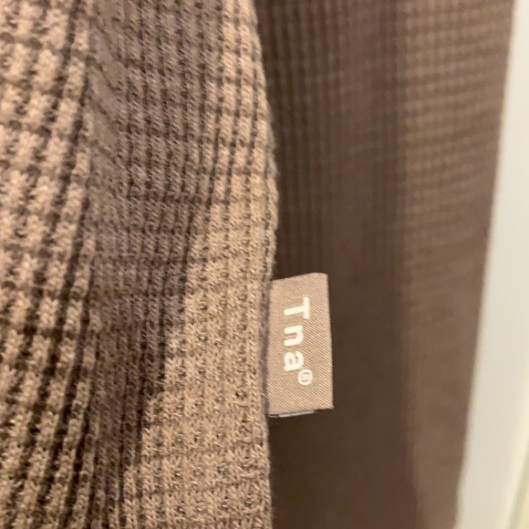 TNA Waffle Long Sleeve Top - Picture 3 of 3